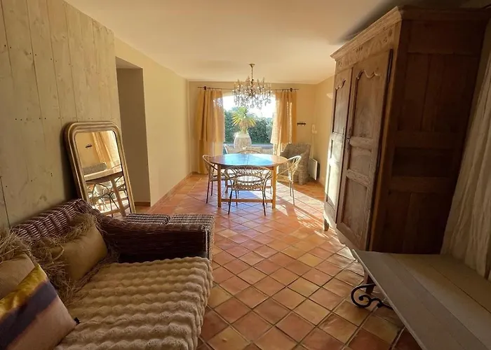 La Maison Du Village